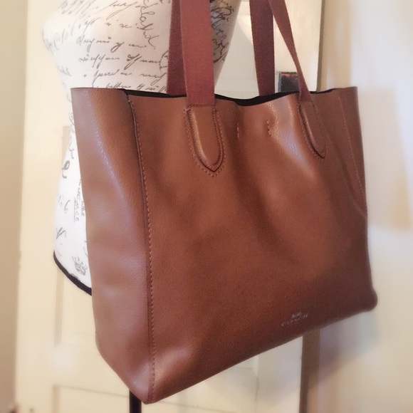 coach derby tote reviews
